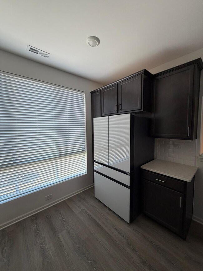 Foto del edificio - 2315 Prestige Pl