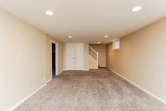 Building Photo - 13925 Hatcher Ave