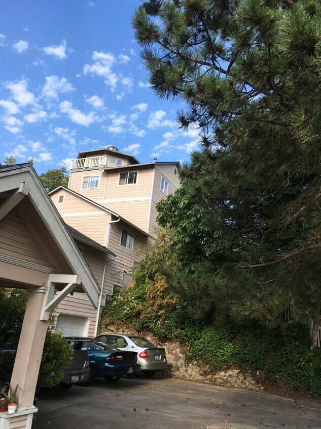 Foto principal - 315 Whatcom St