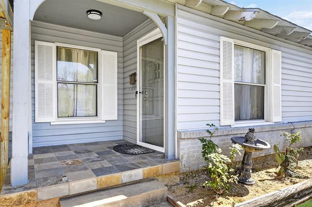 Building Photo - 10922 Castolon Dr