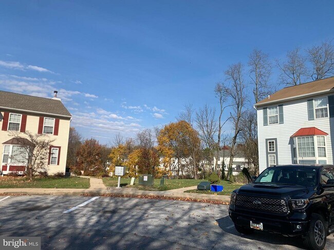 Building Photo - 428 Palmer Terrace