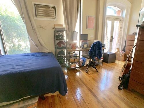 Building Photo - 358 9th St