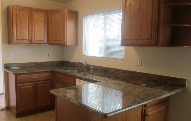 Updated Kitchens - 1822 Walnut St