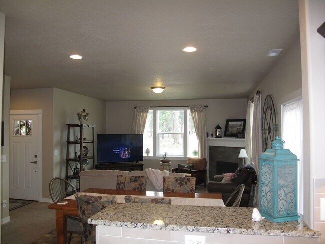 Foto del edificio - Single Level Home near Downtown Sisters