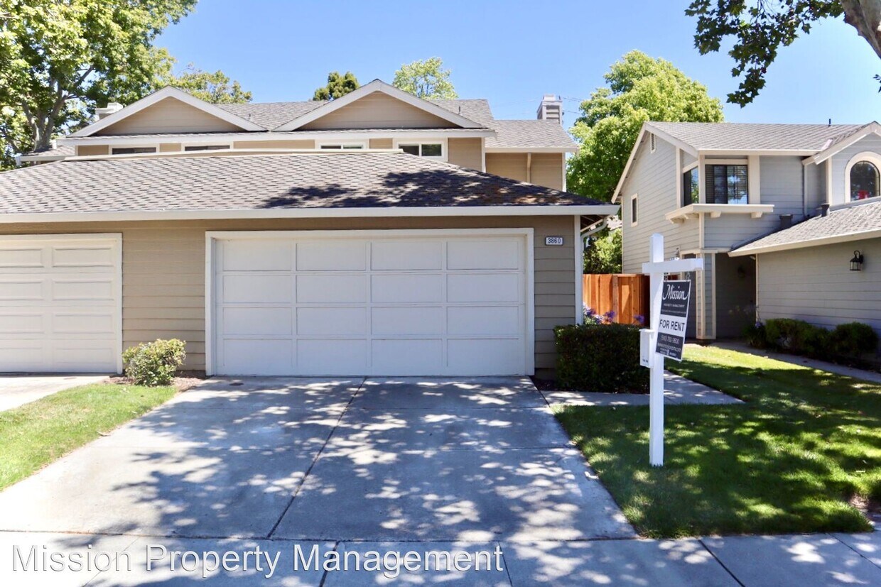 Primary Photo - 2 br, 2.5 bath House - 3860 Harlequin Ter
