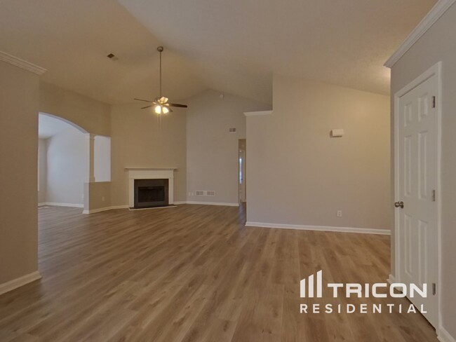 Building Photo - 334 Hampton Oaks Circle Villa Rica GA