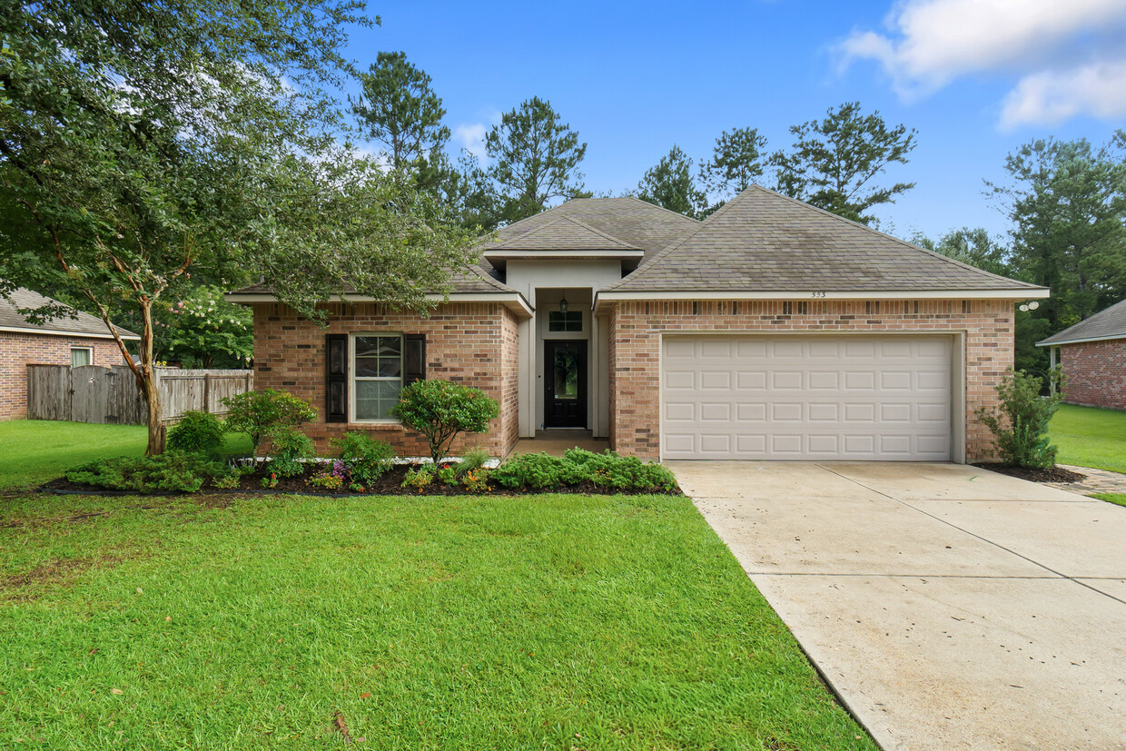 Foto principal - 553 Piney Plains Ln