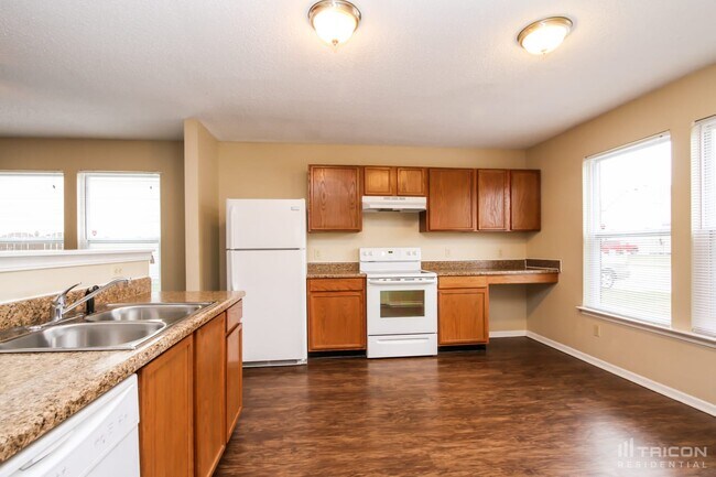 Foto del edificio - 1392 Lavender Dr