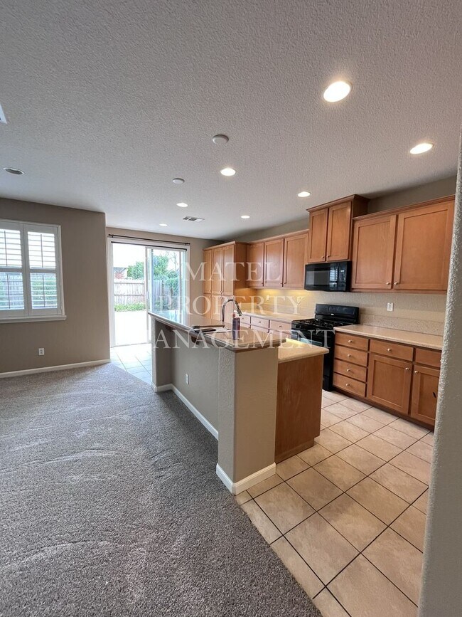 Foto del edificio - Move in Special see ad