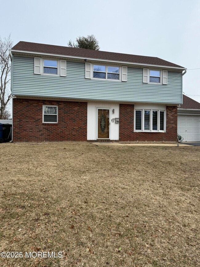 Building Photo - 7 Peach Tree Rd