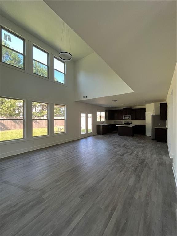 Building Photo - 1404 Slate Bend Dr