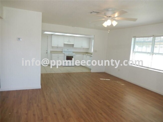 Foto del edificio - Southeast Cape Coral