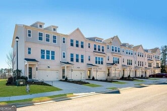 Building Photo - 521 Provence Gate Ln