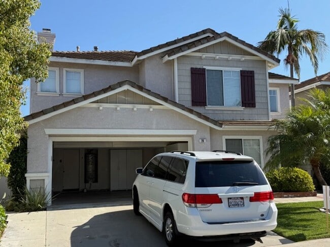 Building Photo - Welcome to Wagon Wheel – 4 Bed + Office | ...