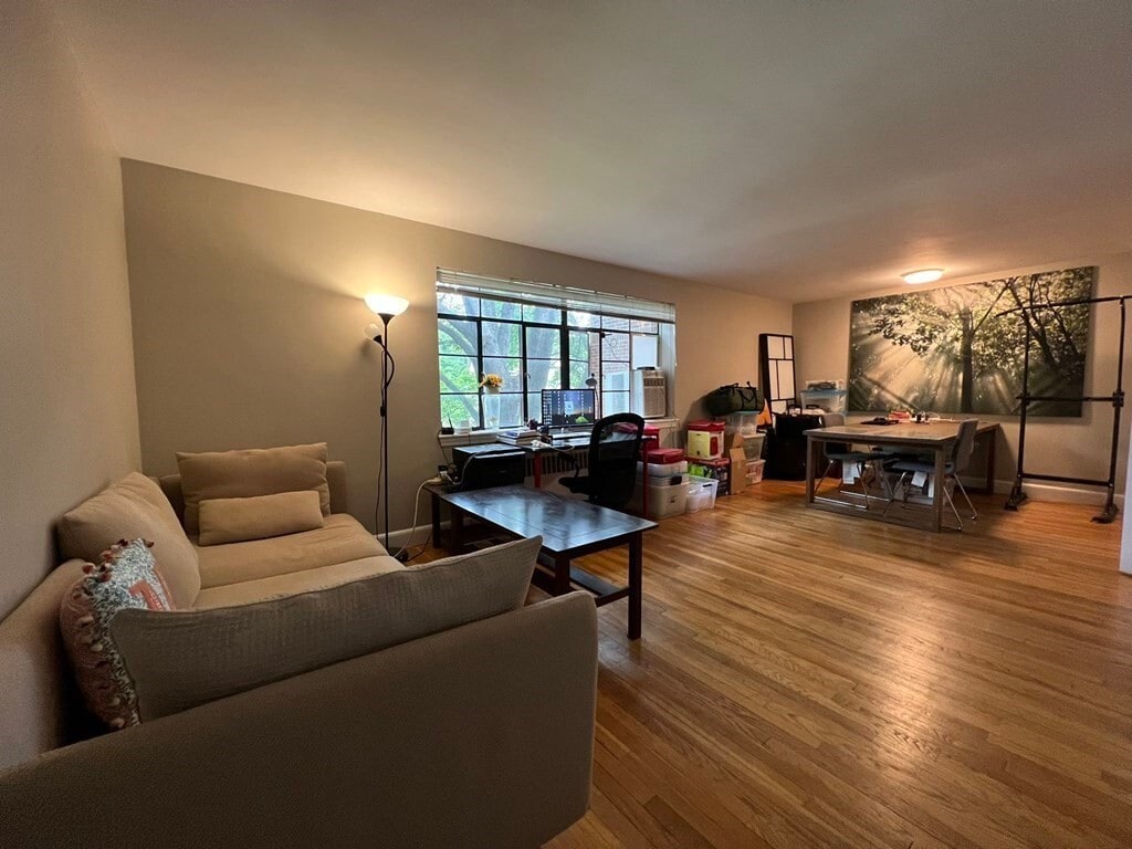 110 Evans Rd Unit 5, Brookline, MA 02135 Condo for Rent in Brookline