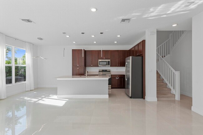 Foto del edificio - 4352 Veleiros Ave