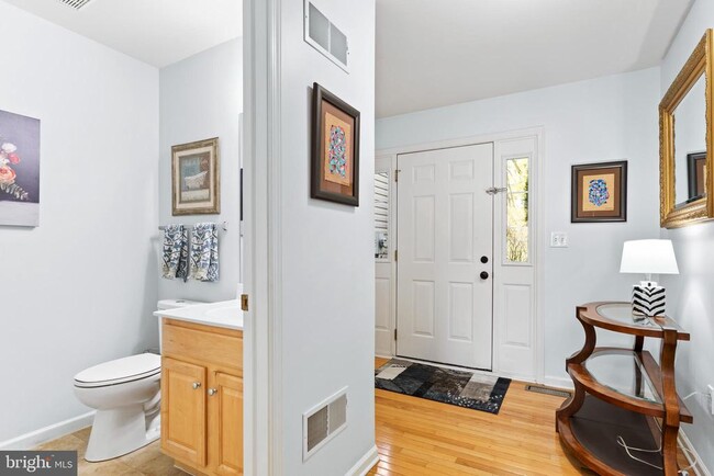 Foto del edificio - 1112 Cross Creek Dr