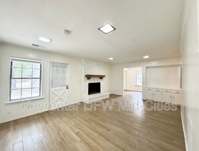 Foto del edificio - 13411 Charcoal Ln