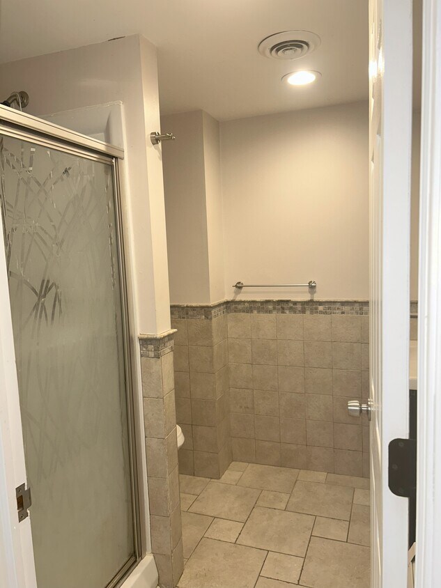 Primary Photo - 14 Mayfair Pl