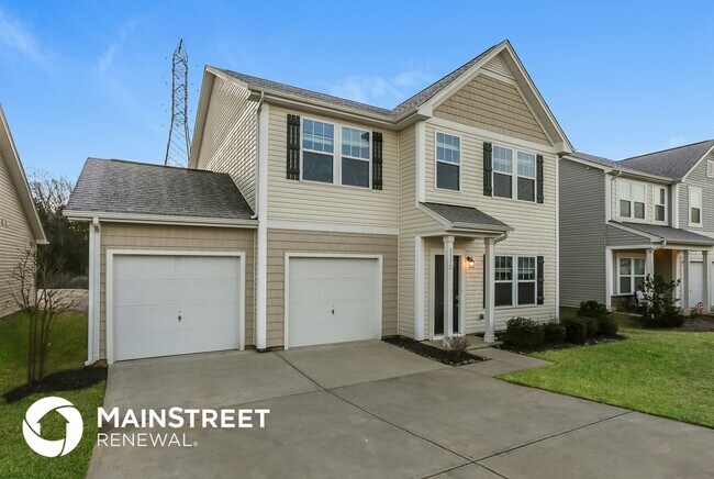 Building Photo - 3352 Saddlebrook Dr