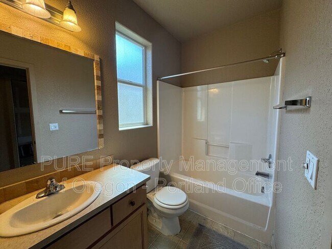 Foto del edificio - 10007 SE Amherst St