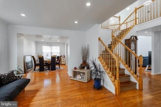 Building Photo - 34 Birmingham Dr