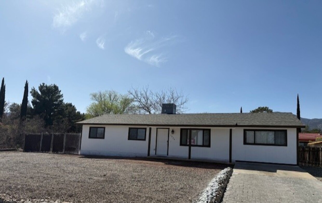 Foto principal - 4 Bedroom in Cottonwood - Contact Property...