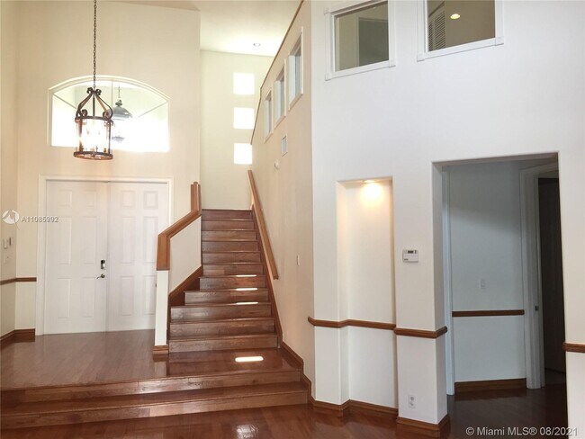 Foto del edificio - 15601 SW 14th St