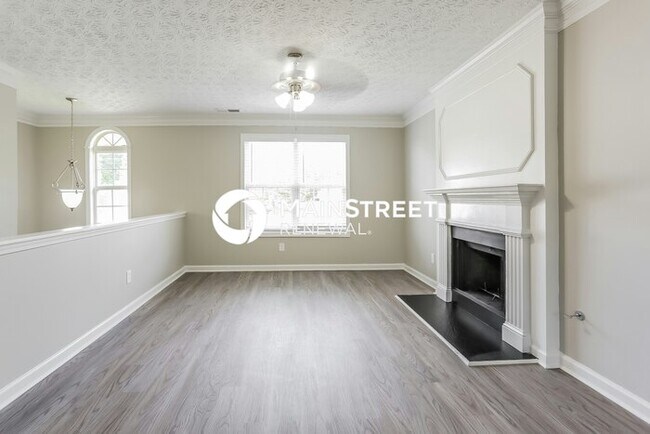 Foto del edificio - 3 Bedroom Pet-Friendly Home in Jonesboro, GA with Main Street Renewal