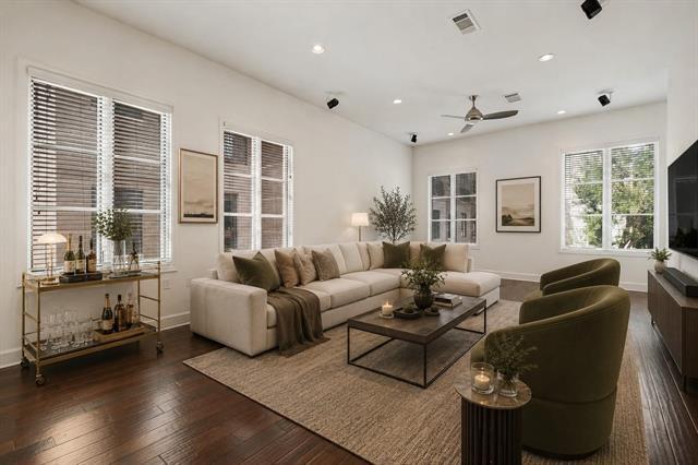 Foto del edificio - 3210 Carlisle St