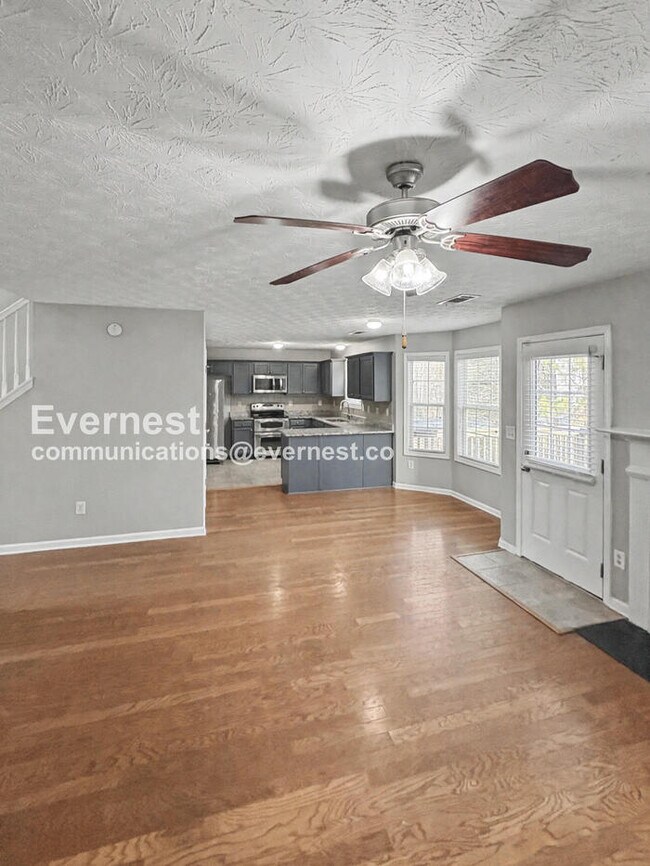 Foto del edificio - Limited Time Special Offer / 5 Bed, 4 Bath Home with Garage / Pet-Friendly / Vouchers Accepted / ...