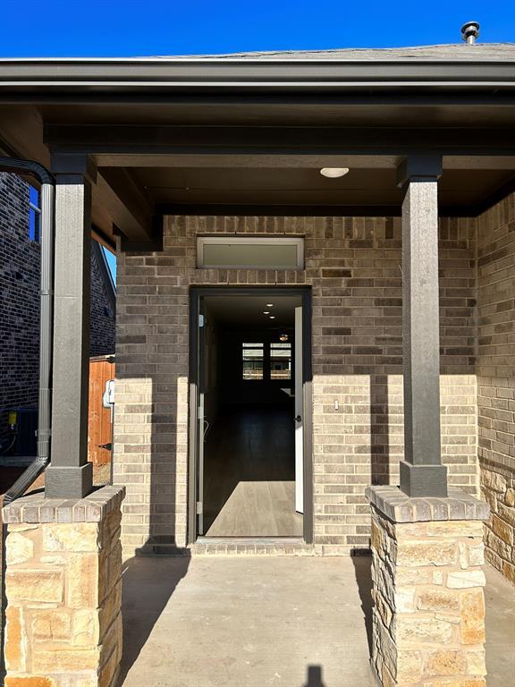 Building Photo - 1608 Purple Martin Dr