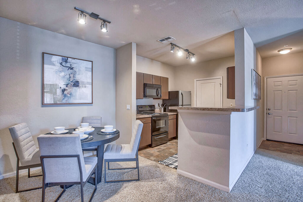 Foto principal - Spring Creek Apartments