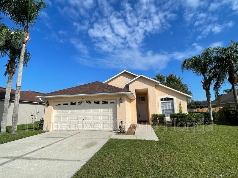 2141 Hunters Greene Dr, Lakeland, FL 33810 House Rental in Lakeland