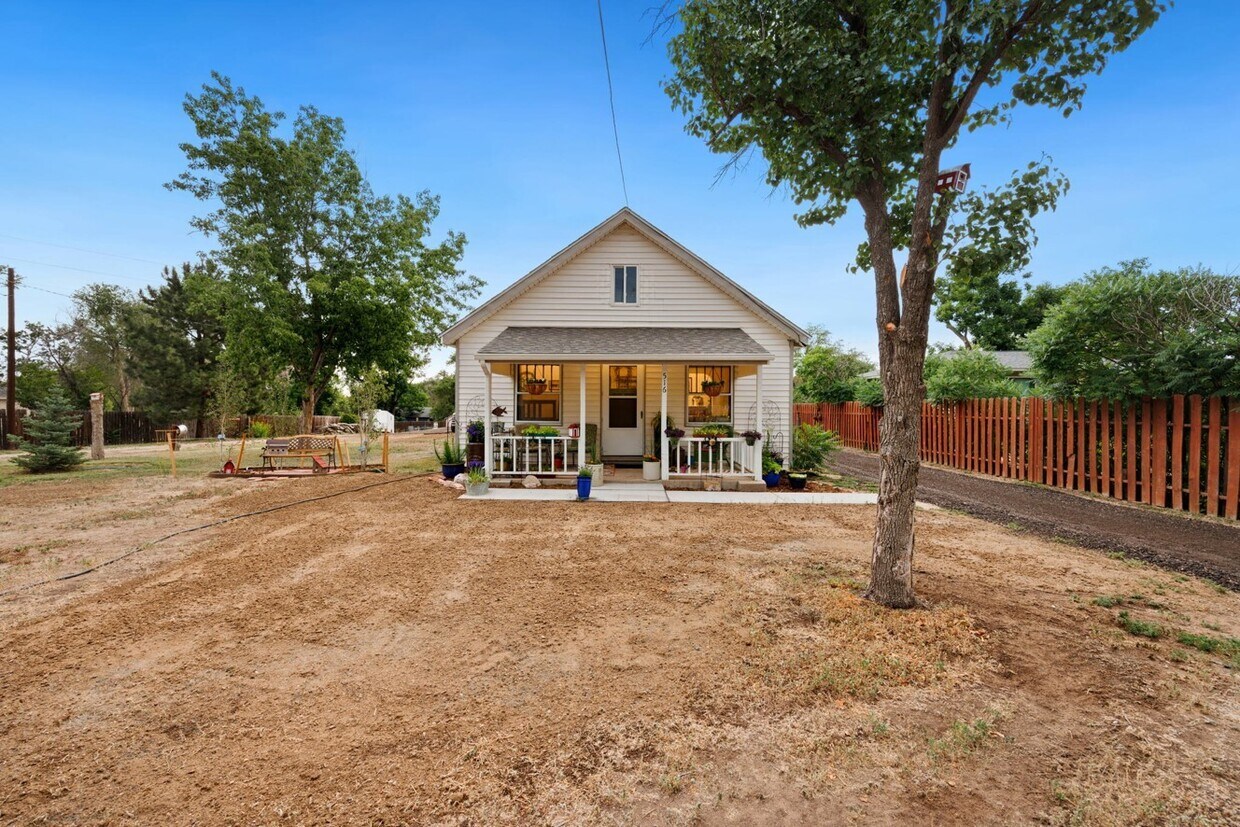 Primary Photo - 516-523 23rd Ave