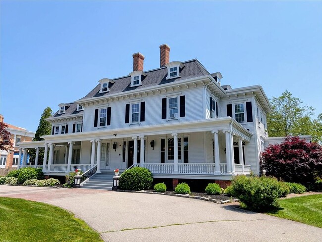 Building Photo - 412 Bellevue Ave