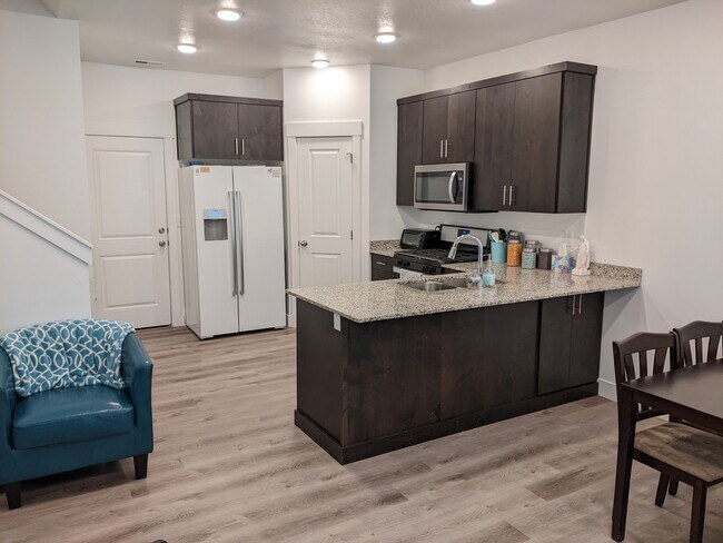 Foto del edificio - 1185 W 1820 S