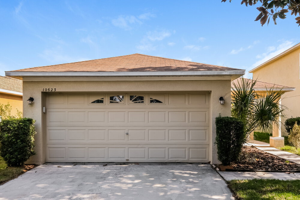 Foto principal - 10623 Navigation Dr