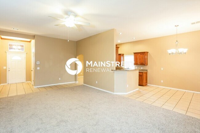 Foto del edificio - 4 Bedroom Pet-Friendly Home in Oklahoma Ci...