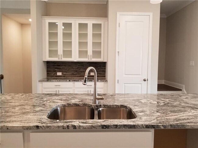 Foto del edificio - 3769 Duke Center Way