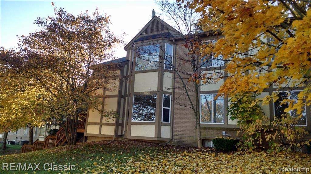 Primary Photo - 44800 Bayview Dr