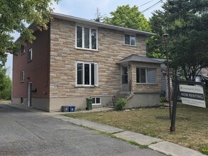 Building Photo - 365 Weller Ave