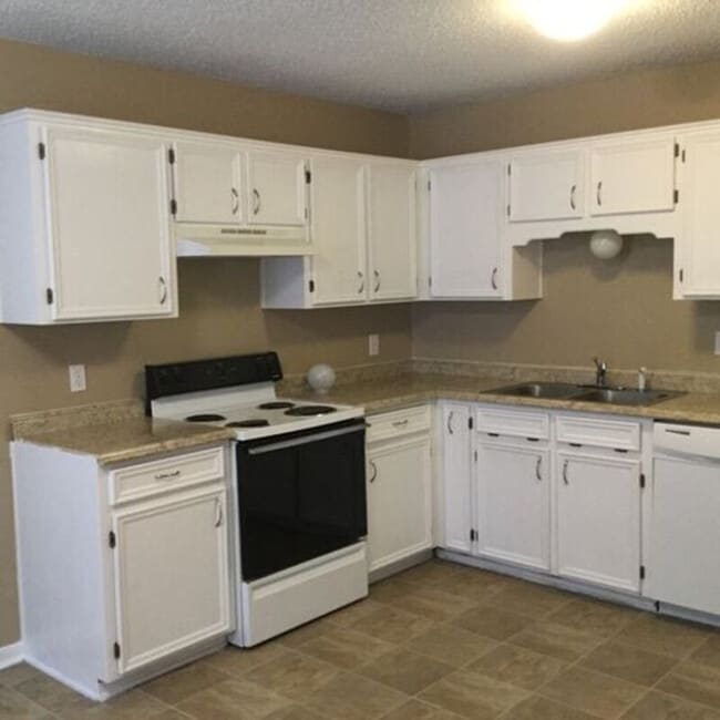 Foto del edificio - 3103 Courtney Ln