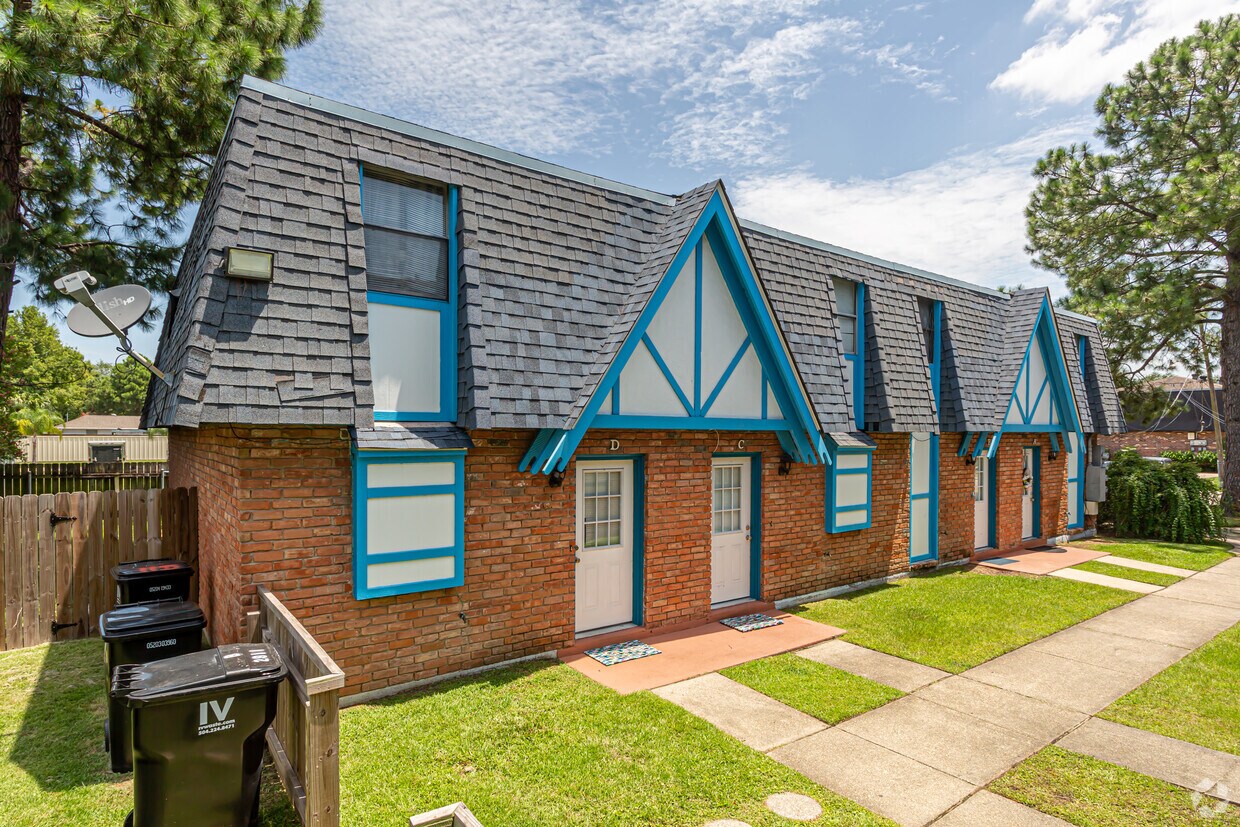 2911 Texas Ave, Kenner, LA 70065 Apartments in Kenner, LA