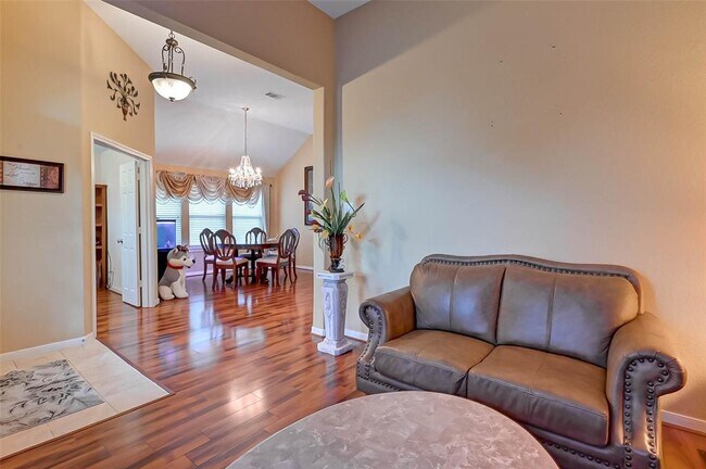 Building Photo - 9511 Mankay Ln