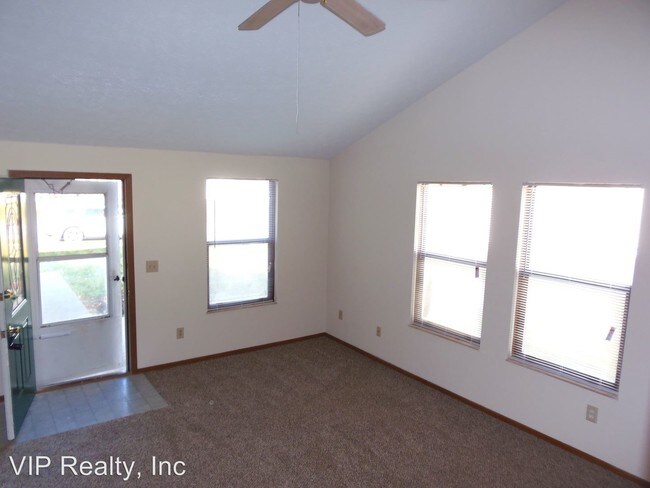 Building Photo - 994 Westhaven St