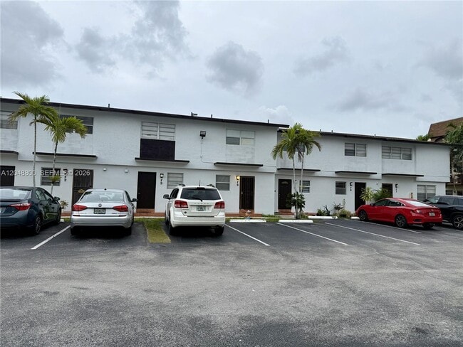 Foto del edificio - 20 SW 108th Ave