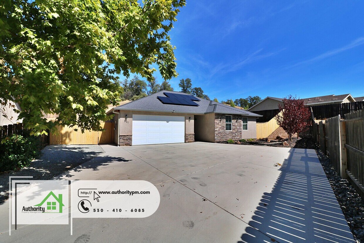 Primary Photo - 951 Savona Ct