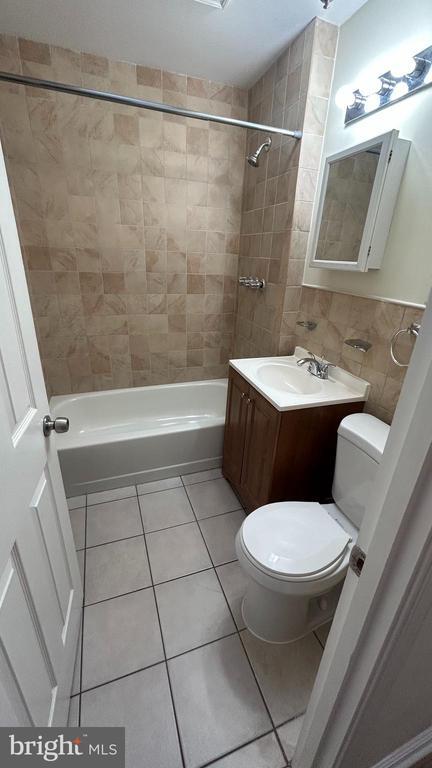 Foto del edificio - 617 Kennedy St NW