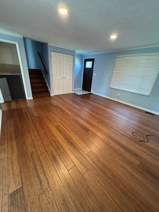 Foto del edificio - 6911 Sequoia Ct